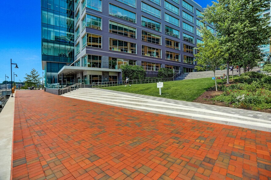 More Photos Of 1307 Point St, Baltimore Office For Lease