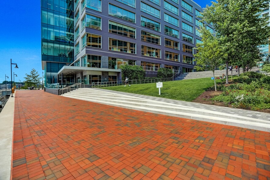 More Photos Of 1307 Point St, Baltimore Office For Lease