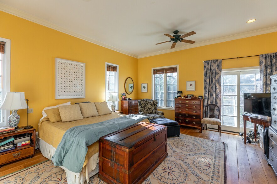 More Photos Of 4258 Route 44, Millbrook Restaurant For Sale