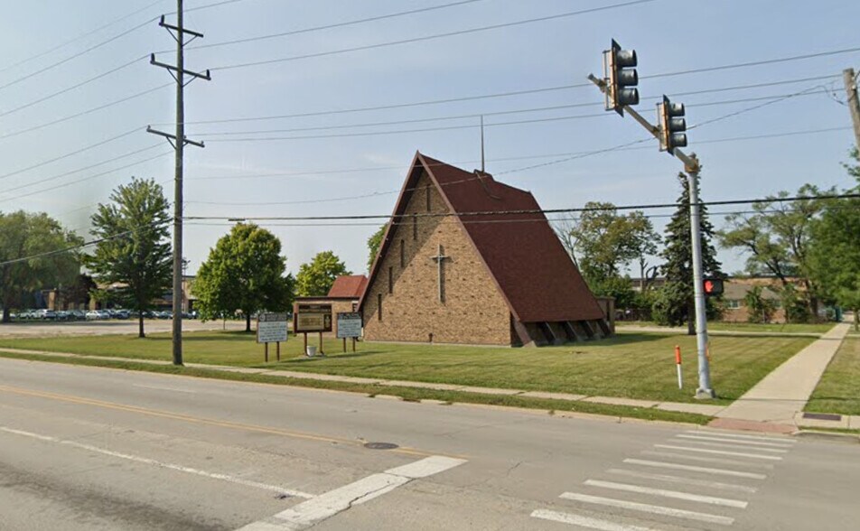 Primary Photo Of 2788 N Wolf Rd, Northlake Religious Facility For Sale