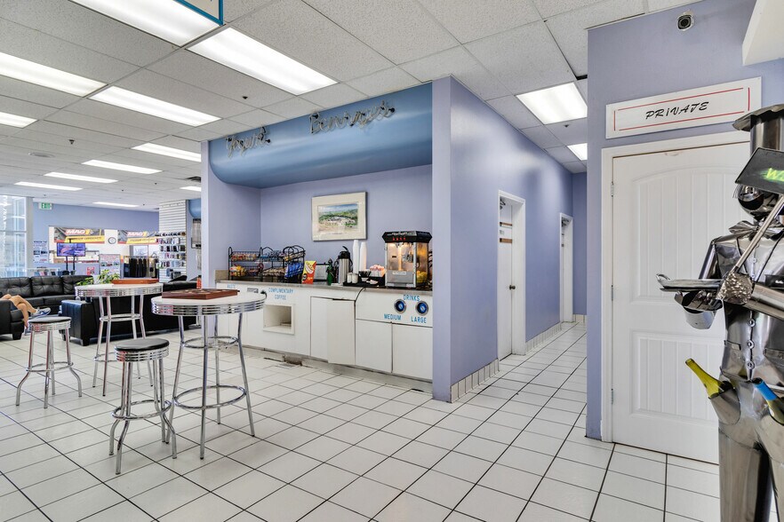 More Photos Of 75015 Sheryl Ave, Palm Desert Carwash For Sale