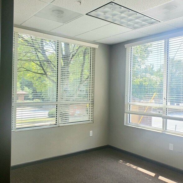 More Photos Of 3851 Duluth Park Ln NW, Duluth Office For Sale