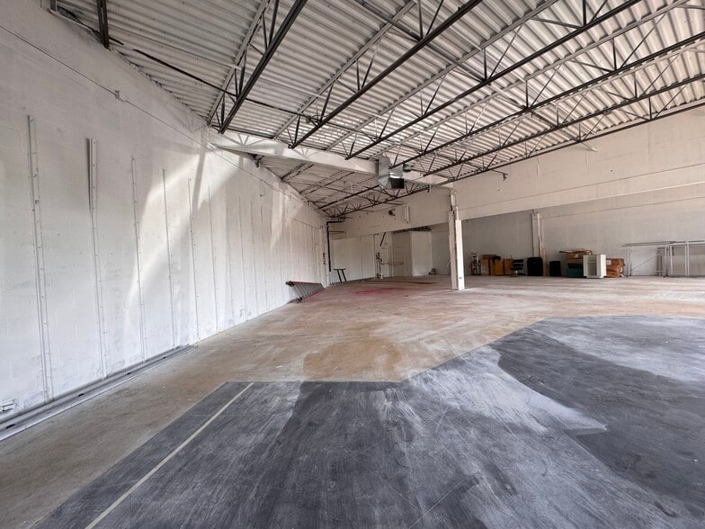 More Photos Of 2361-2371 Concord Lake Rd, Concord Unknown For Lease