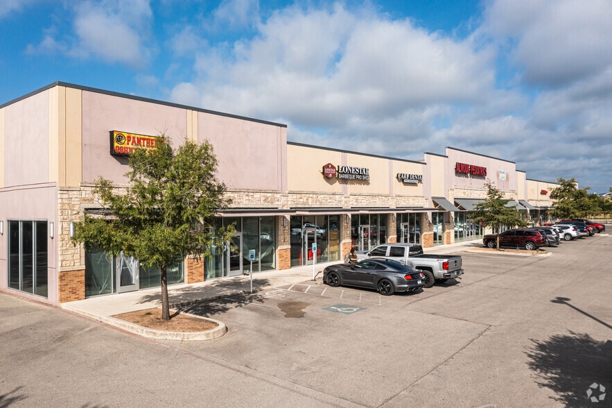 More Photos Of 9706 Business Pky, Helotes Unknown For Lease