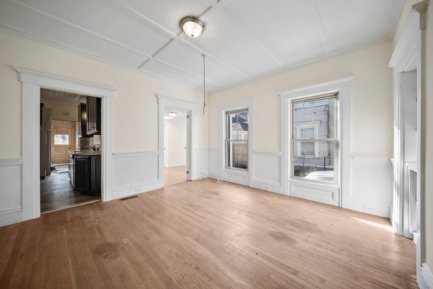 More Photos Of 605 Hall St, Manchester Multifamily For Sale