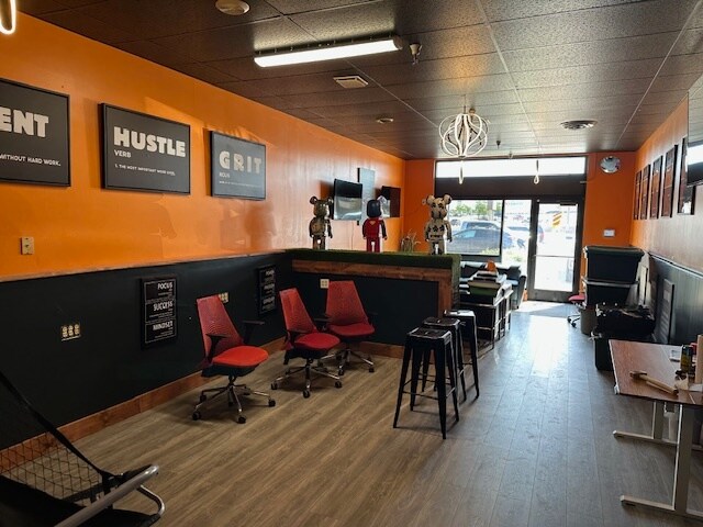 More Photos Of 1100 9th St S, Great Falls Storefront Retail Office For Lease