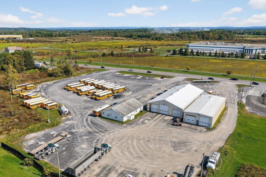 More Photos Of 12027 State Route 9W, West Coxsackie Service For Sale
