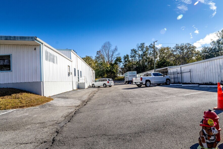 More Photos Of 1350 Ponce De Leon Blvd, Brooksville Warehouse For Sale
