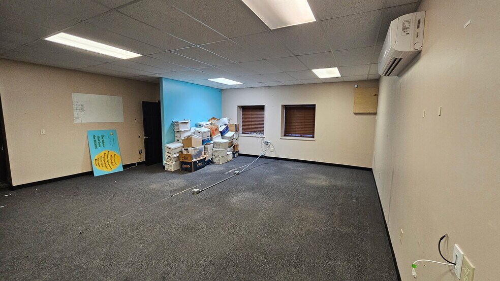 More Photos Of 2055 S Main St, Akron Office For Lease