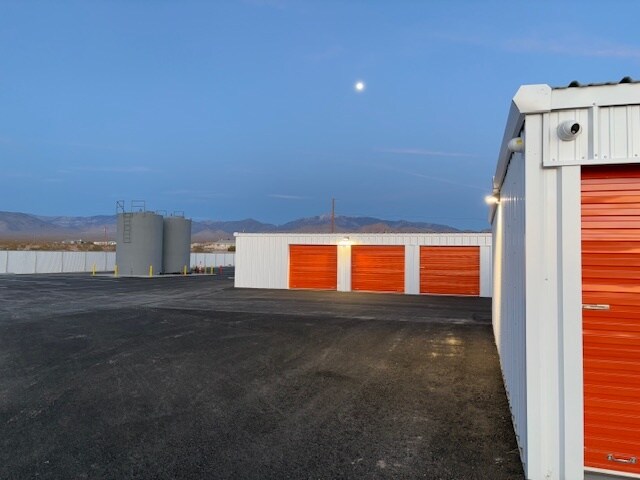 More Photos Of 2530 Commerce st, Pahrump Warehouse For Sale