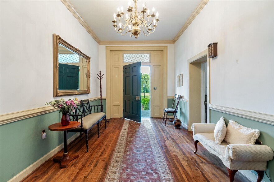 More Photos Of 252 David Bruce Ave, Charlotte Court House Hospitality For Sale