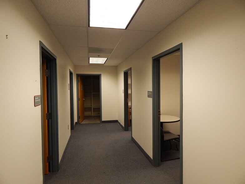 More Photos Of 2475 NW Stewart Pky, Roseburg General Retail For Lease