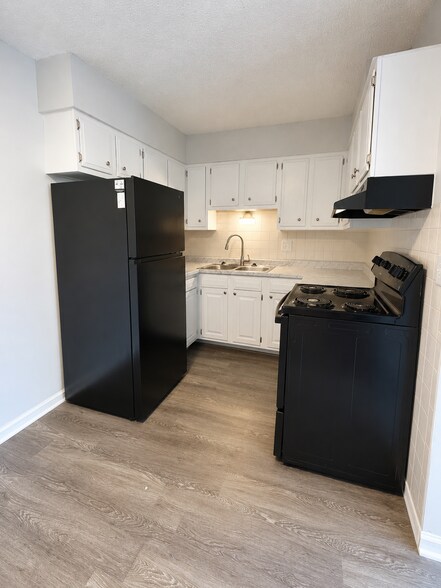 More Photos Of , Washington Multifamily For Sale