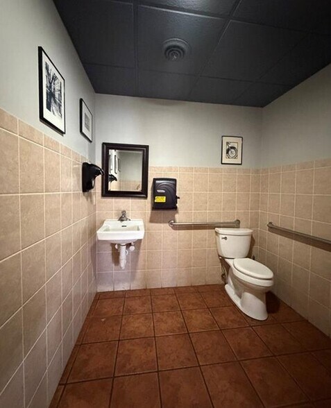 More Photos Of 455 Old Ithaca Rd, Horseheads Restaurant For Sale
