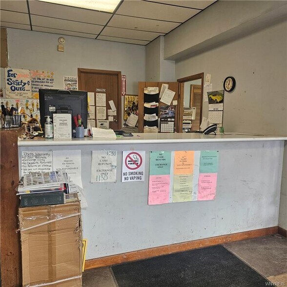 More Photos Of 11300 Ridge Rd, Medina Auto Repair For Sale