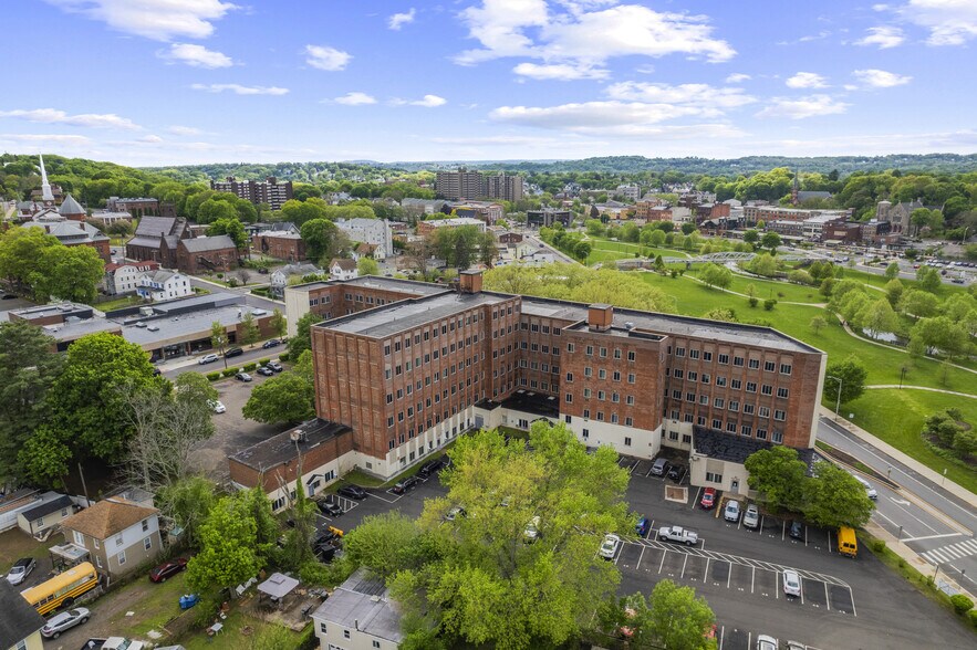 More Photos Of 71 Catlin St, Meriden Multifamily For Sale