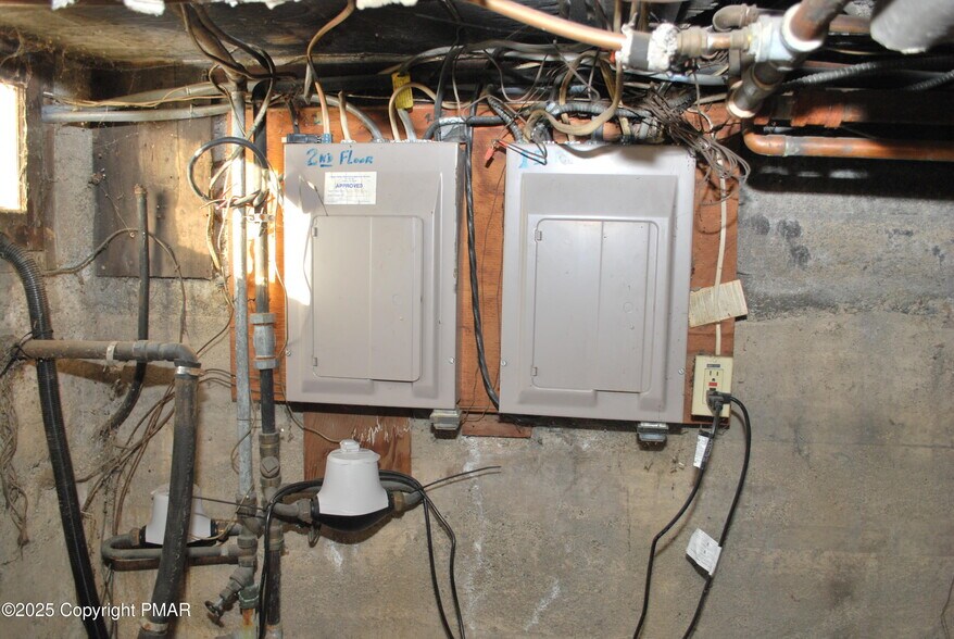 More Photos Of 630 N Courtland St, East Stroudsburg Multifamily For Sale