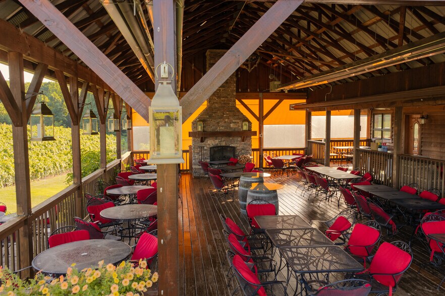 More Photos Of 401 Gilkey Ridge Rd, Shade Winery Vineyard For Sale