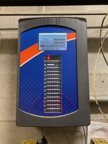 More Photos Of 8990 S Old State Rd, Lewis Center Carwash For Sale