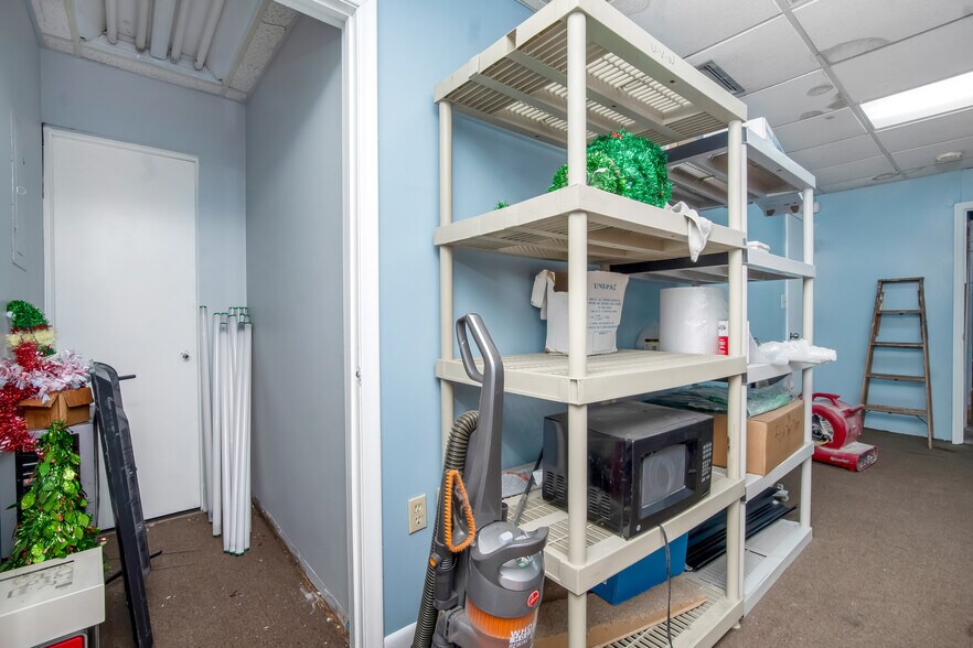 More Photos Of 3071 NW 64th Ave, Sunrise Warehouse For Sale