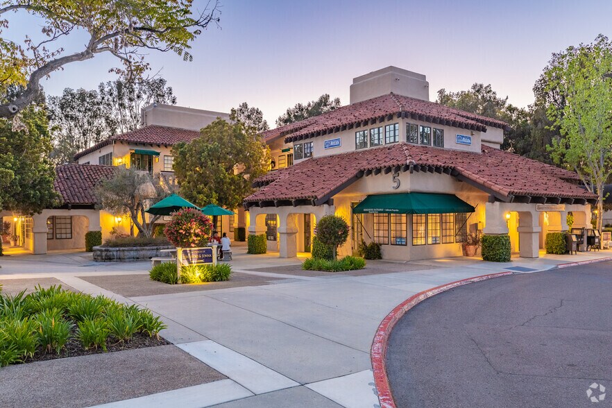 More Photos Of 16236 San Dieguito Rd, Rancho Santa Fe Unknown For Lease