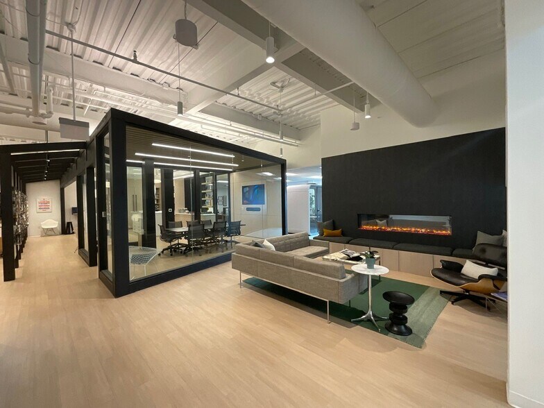 More Photos Of 12000 Exit 5 Pky, Fishers Showroom For Sale