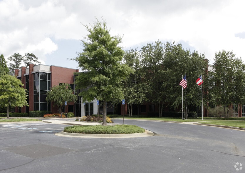 Primary Photo Of 1800 W Oak Commons Ct, Marietta Office For Lease