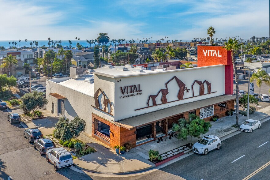 More Photos Of 525 S Coast Hwy 101, Oceanside Freestanding For Sale