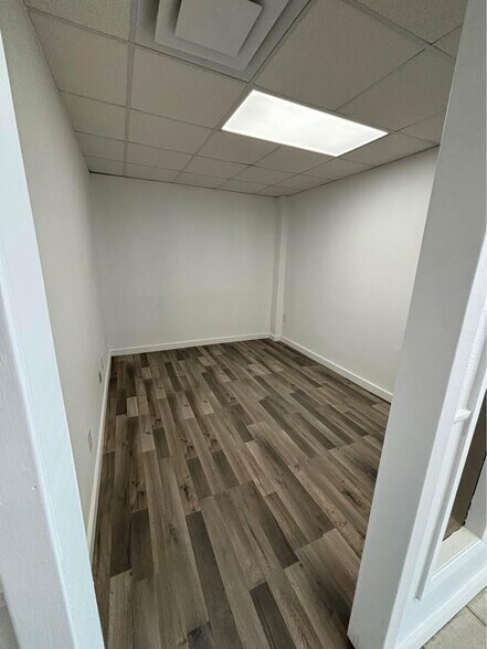 More Photos Of 9474 US-175, Kemp Flex For Lease