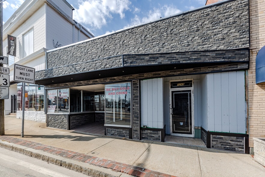 More Photos Of 1243 Main St, West Warwick General Retail For Sale
