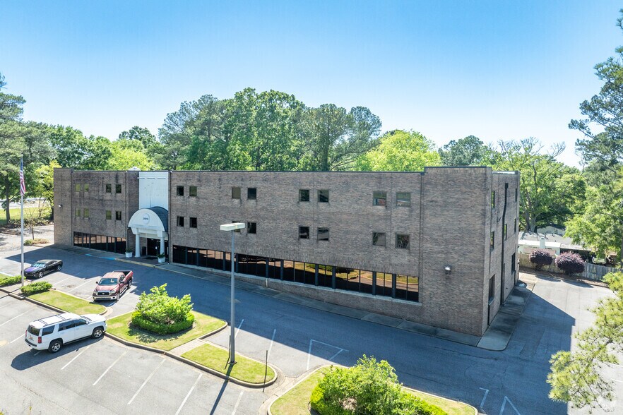 Primary Photo Of 3815 Interstate Ct, Montgomery Office For Lease