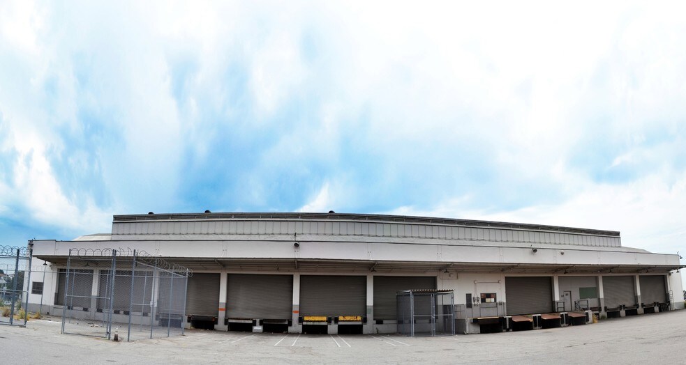 Primary Photo Of 2011 N Soto St, Los Angeles Warehouse For Lease