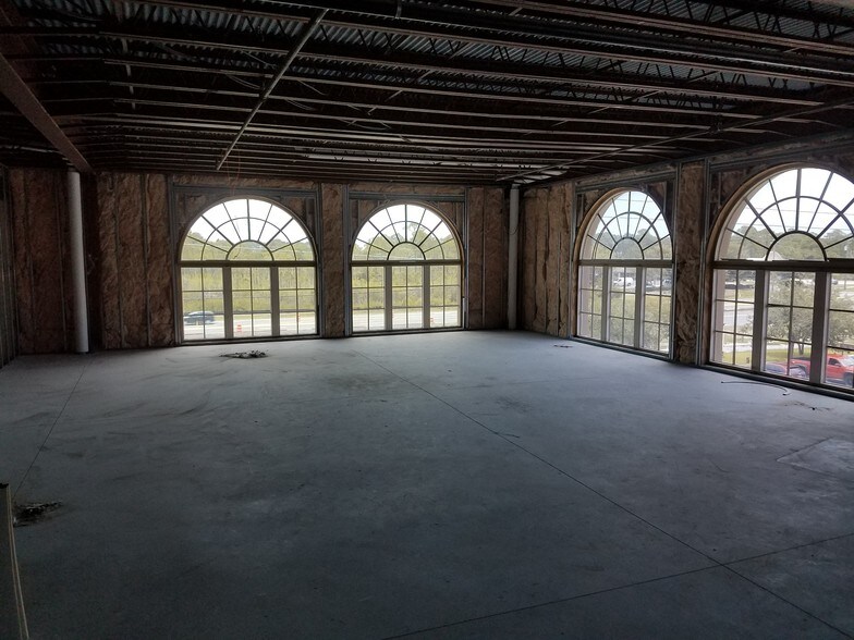 More Photos Of 42 Business Centre Dr, Miramar Beach Office For Sale
