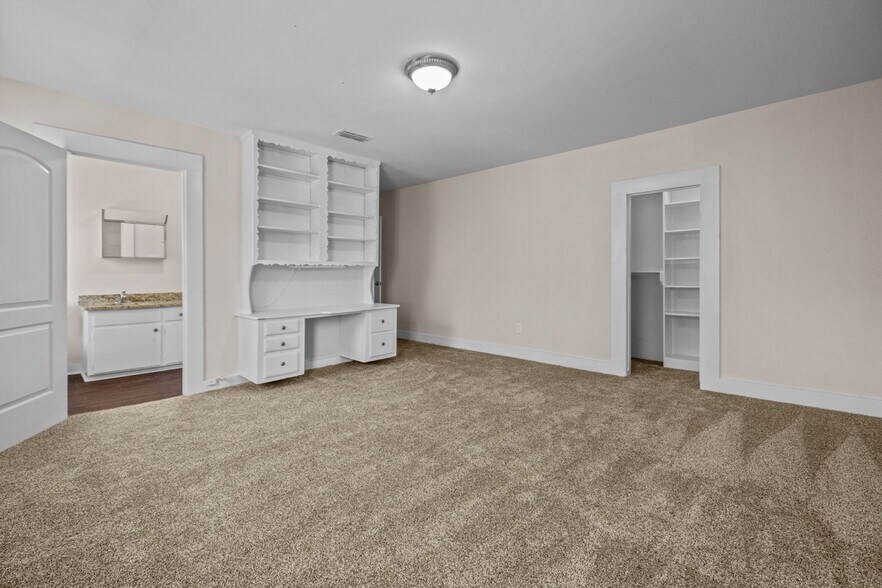 More Photos Of 11394 FM 2661, Tyler Multifamily For Sale