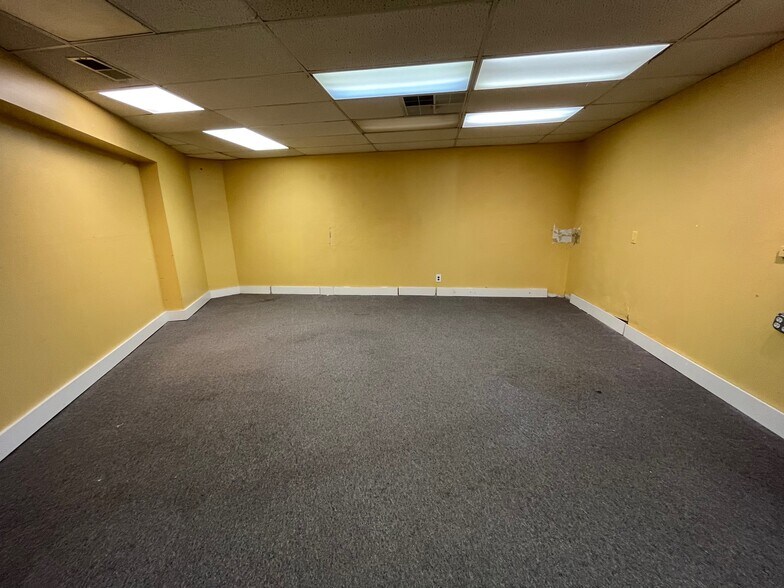 More Photos Of 791 Main St, Farmingdale Loft Creative Space For Sale