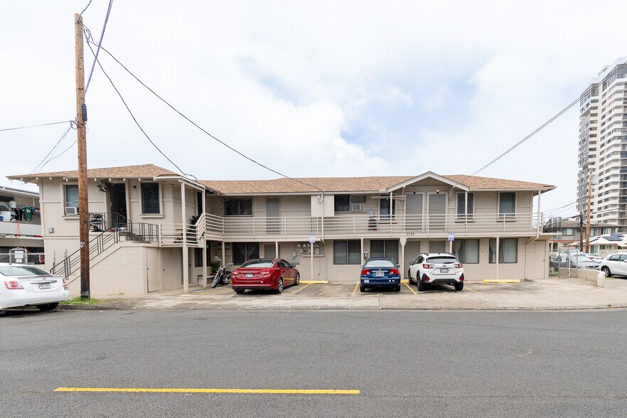 More Photos Of 2128 Date St, Honolulu Apartments For Sale