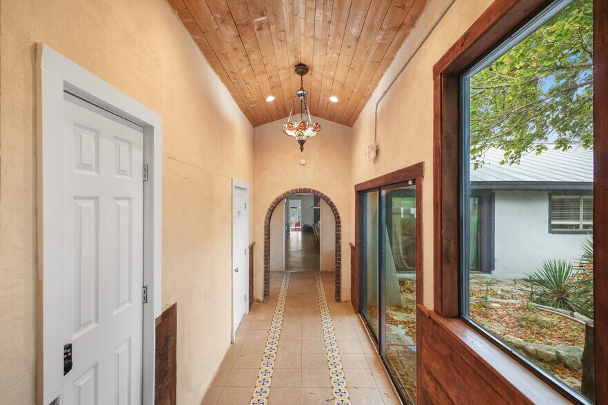 More Photos Of 319 Los Indios Ranch Rd, Boerne Specialty For Sale