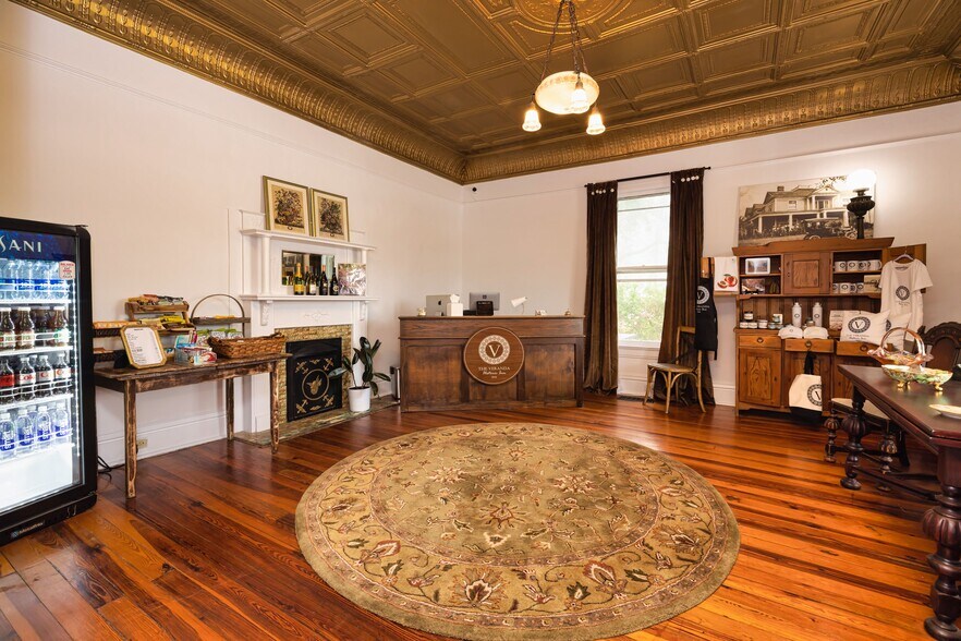 More Photos Of 252 Seavy St, Senoia Hospitality For Sale