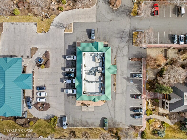 More Photos Of 62080 NE 27th St, Bend Restaurant For Sale