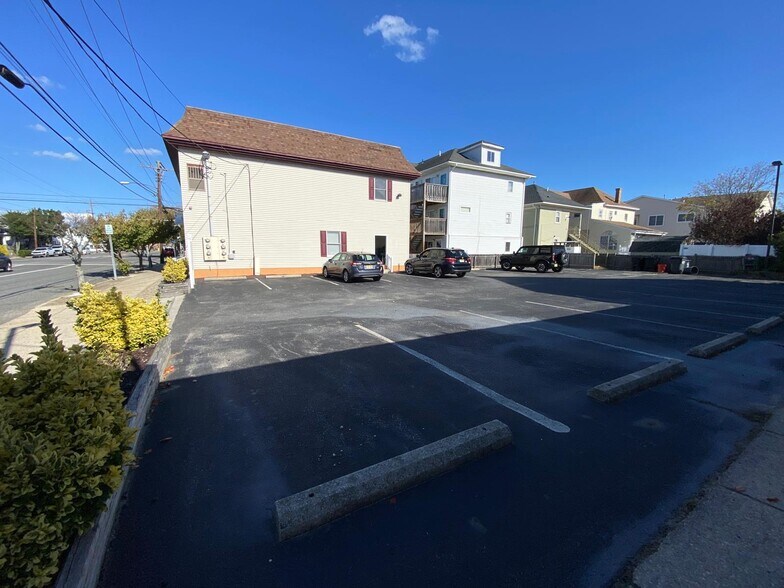 More Photos Of 5803-5807 New Jersey Ave, Wildwood Crest Office For Lease