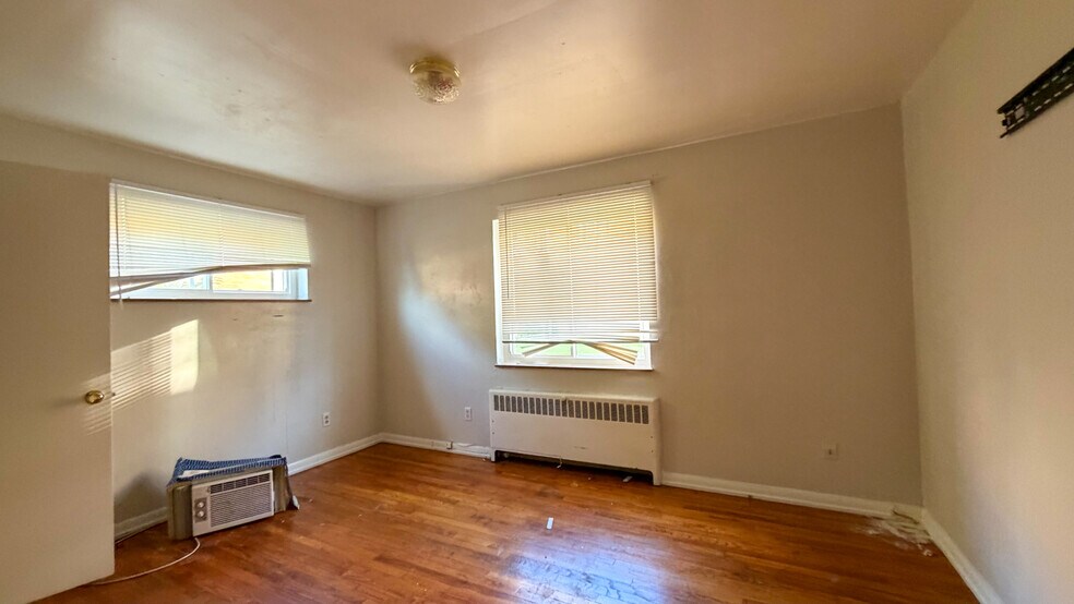 More Photos Of 2894-2898 Harrison Ave, Cincinnati Apartments For Sale