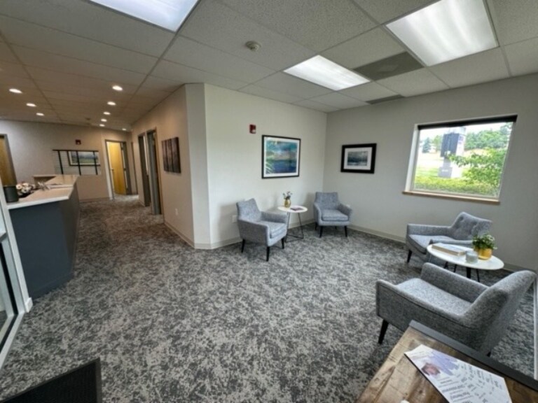 More Photos Of 9102 W Ken Caryl Ave, Littleton Medical For Lease
