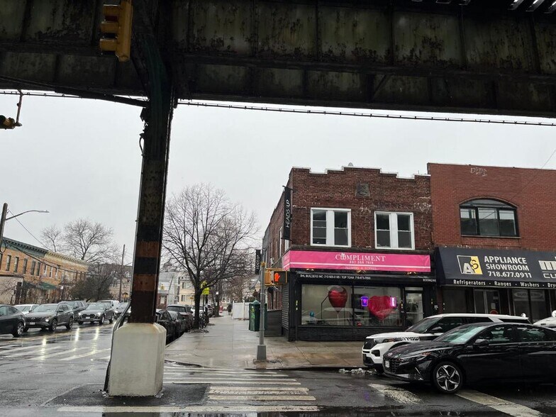 More Photos Of 1212 Mcdonald Ave, Brooklyn Storefront Retail Residential For Lease