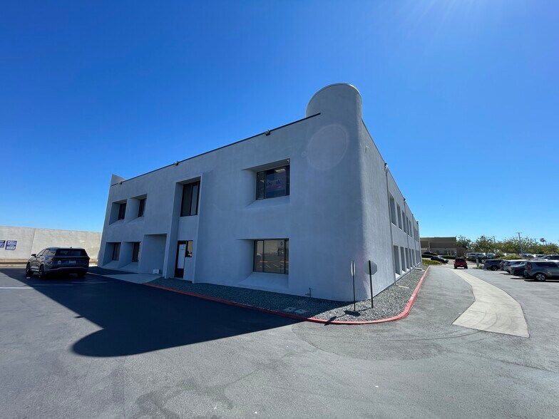 More Photos Of 7750 Dagget St, San Diego Office For Lease