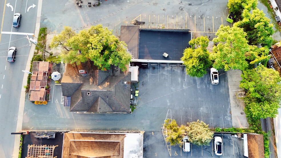 More Photos Of 2206 Fontaine Ave, Charlottesville Restaurant For Lease