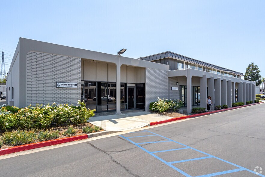 More Photos Of 1440 S State College Blvd, Anaheim Light Manufacturing For Lease