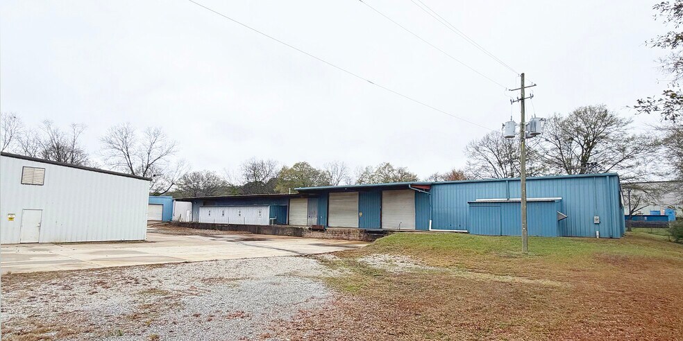 More Photos Of 1207 Butler St, Oxford Unknown For Lease