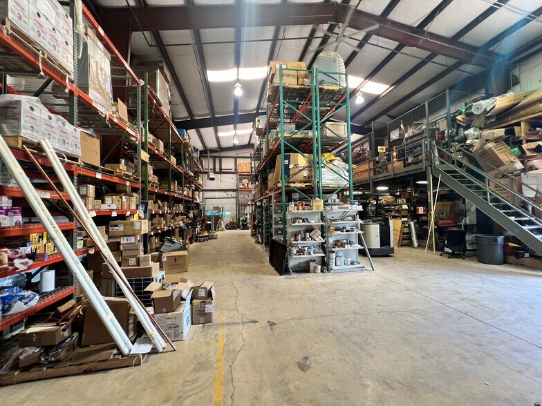 More Photos Of 600 Gallatin St NE, Washington Warehouse For Sale