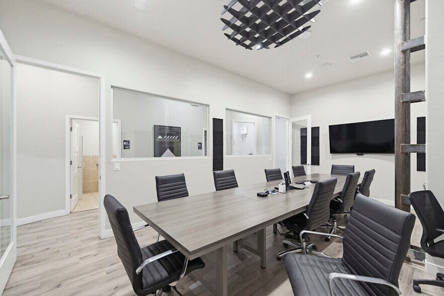 More Photos Of 349 Lake Havasu Ave S, Lake Havasu City Office For Sale