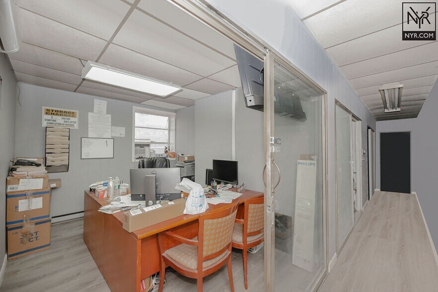 More Photos Of 10620 157th St, Jamaica Warehouse For Sale